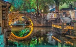 Song Kiều thơ mộng vào buổi đêm